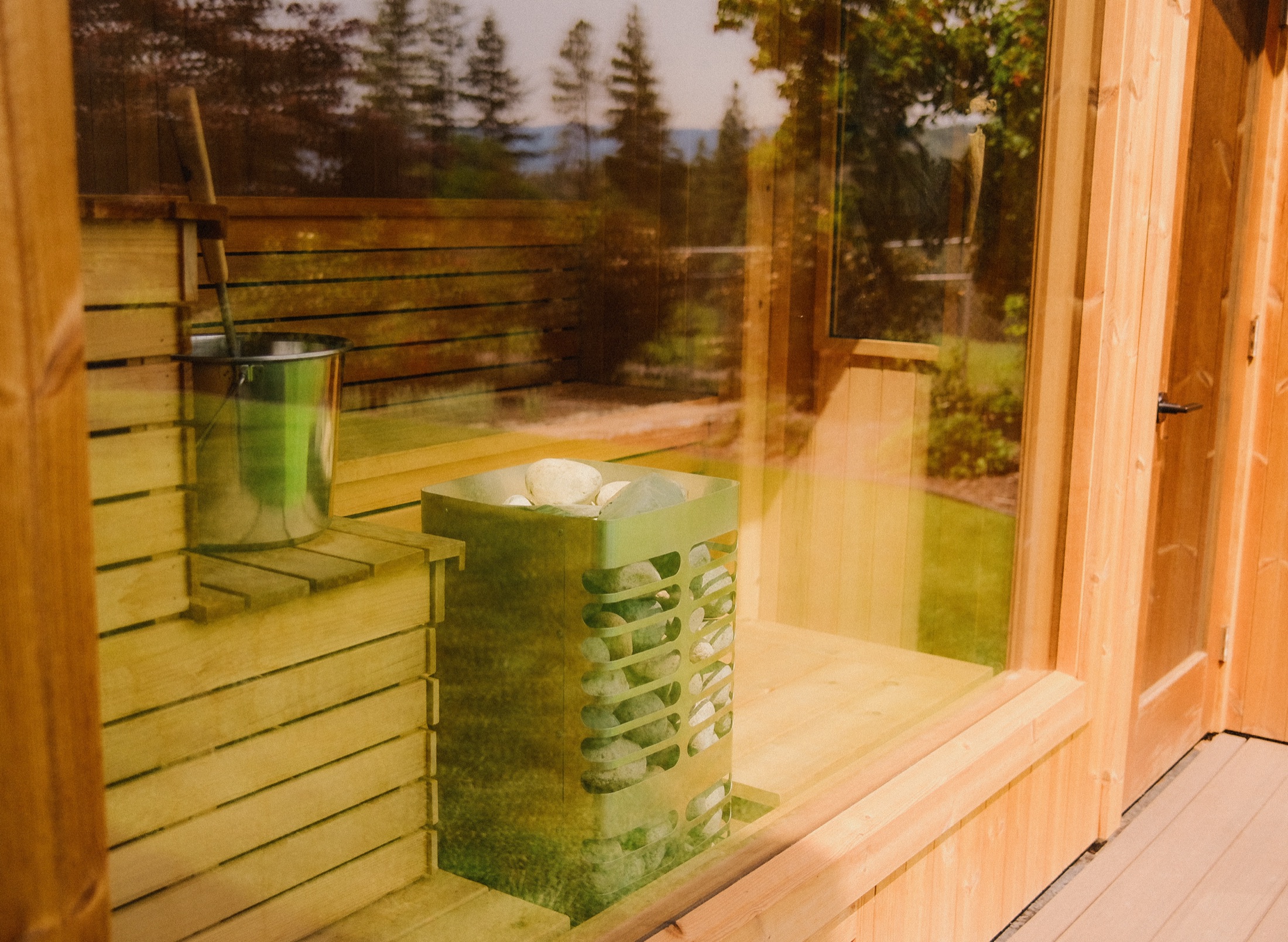 Revel Built's backyard sauna photo 2