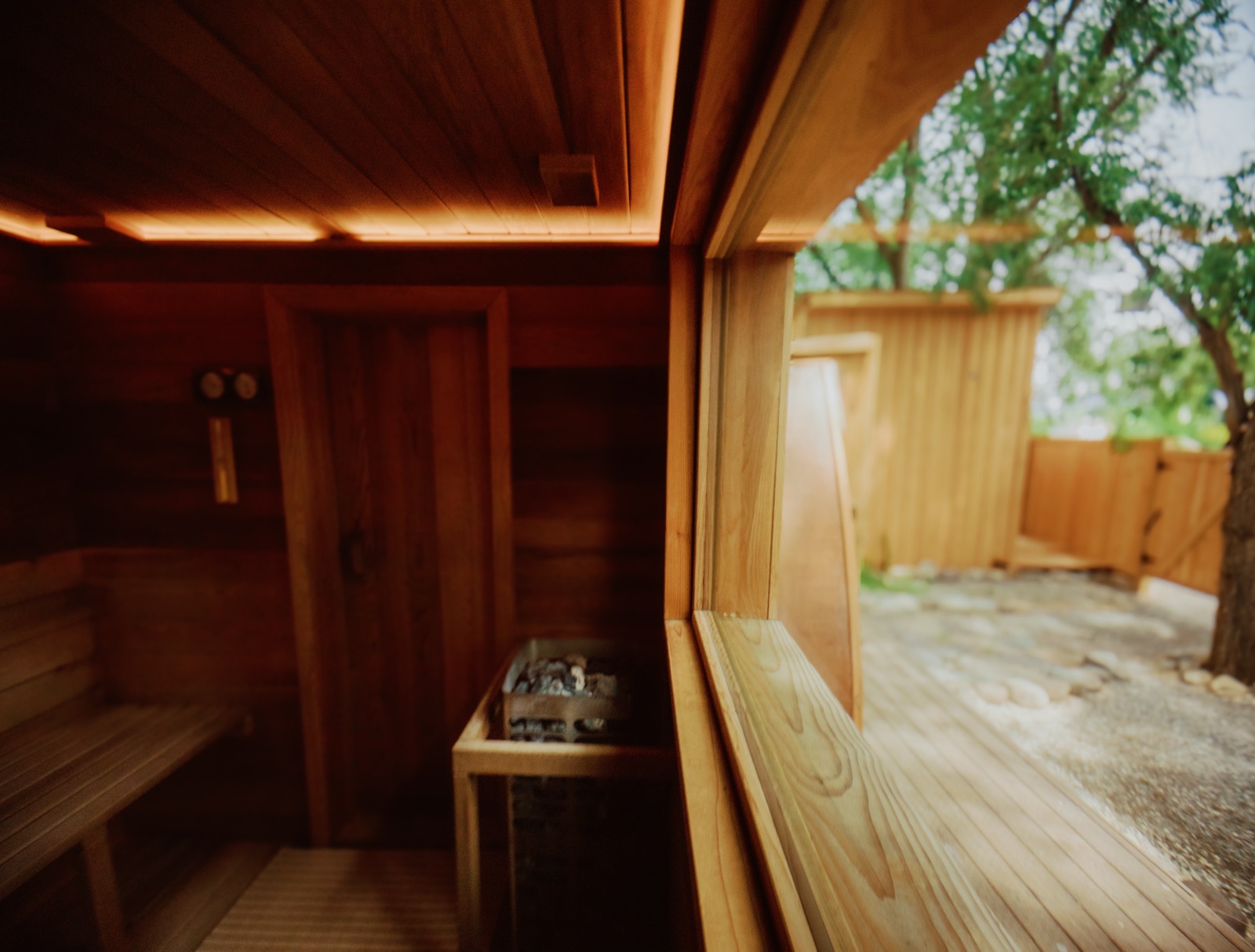 Lakeside Sauna In Oyama B.C photo 5