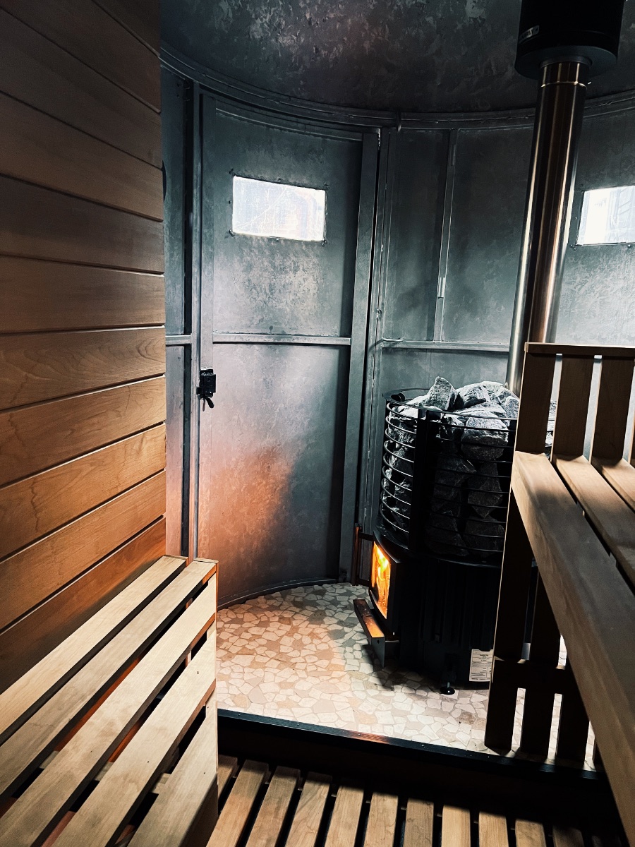 Secret Sauna - urban & wood fired photo 4