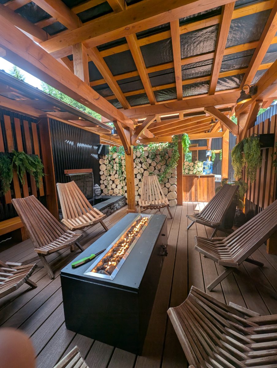 Island sauna and cold plunge Black Creek photo 3