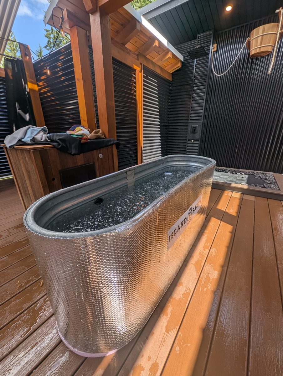 Island Sauna and Cold Plunge Black Creek photo 6