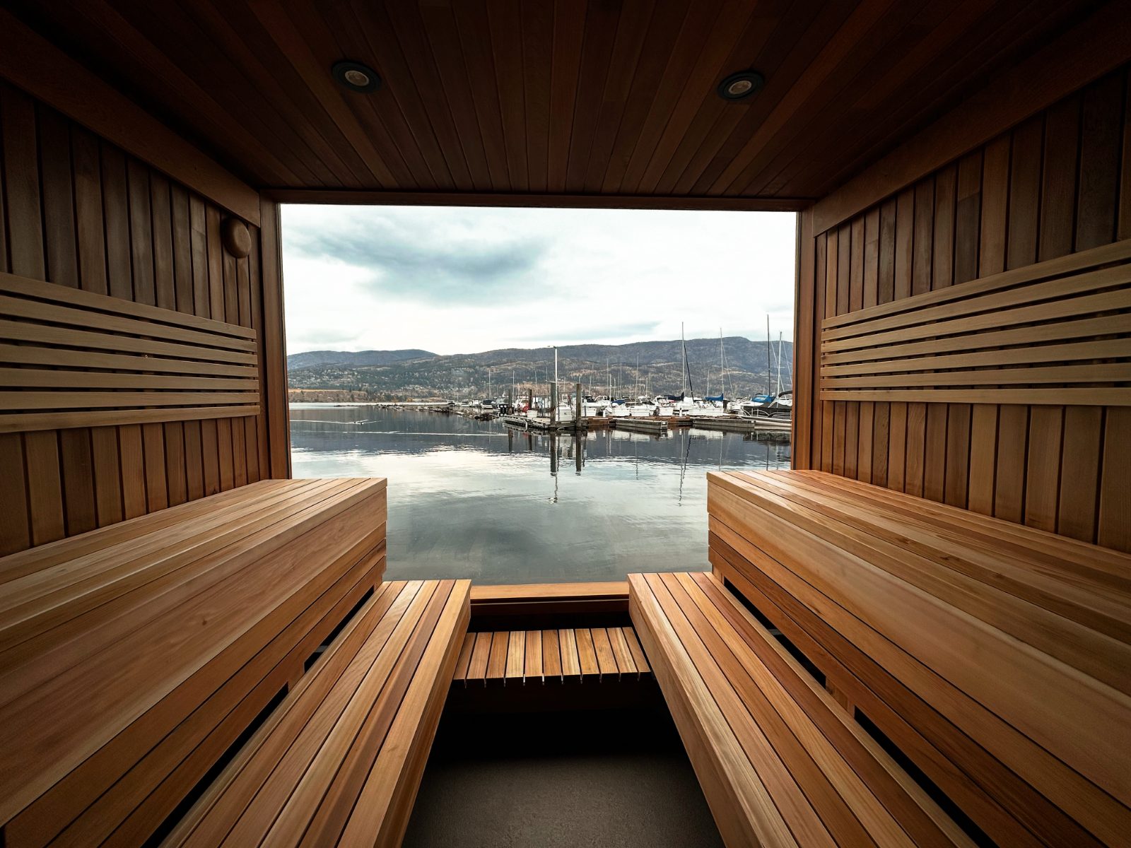 Löyly Floating Sauna- Yes it is really floating. photo 2
