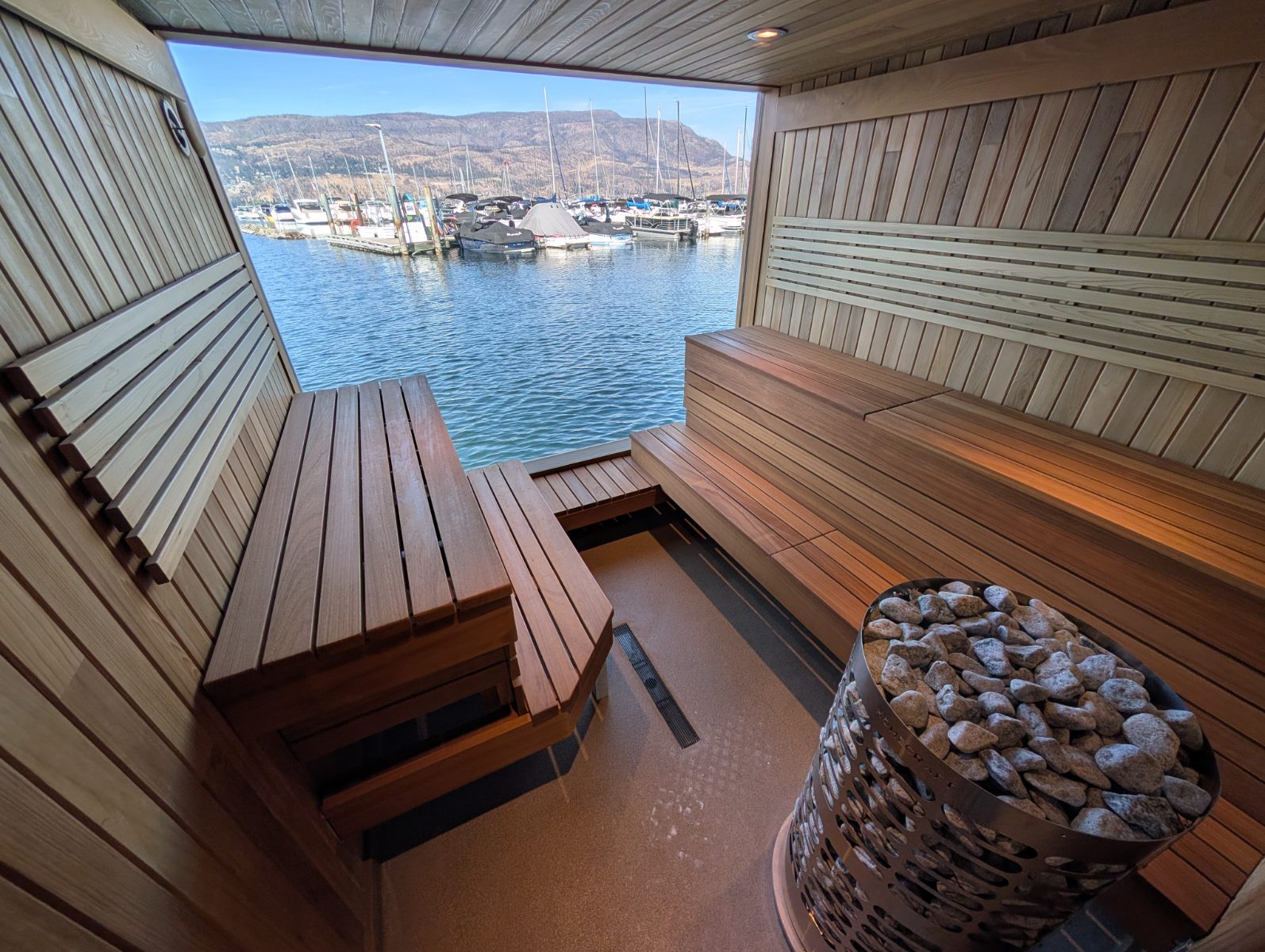 Löyly Floating Sauna- Yes it is really floating. photo 5