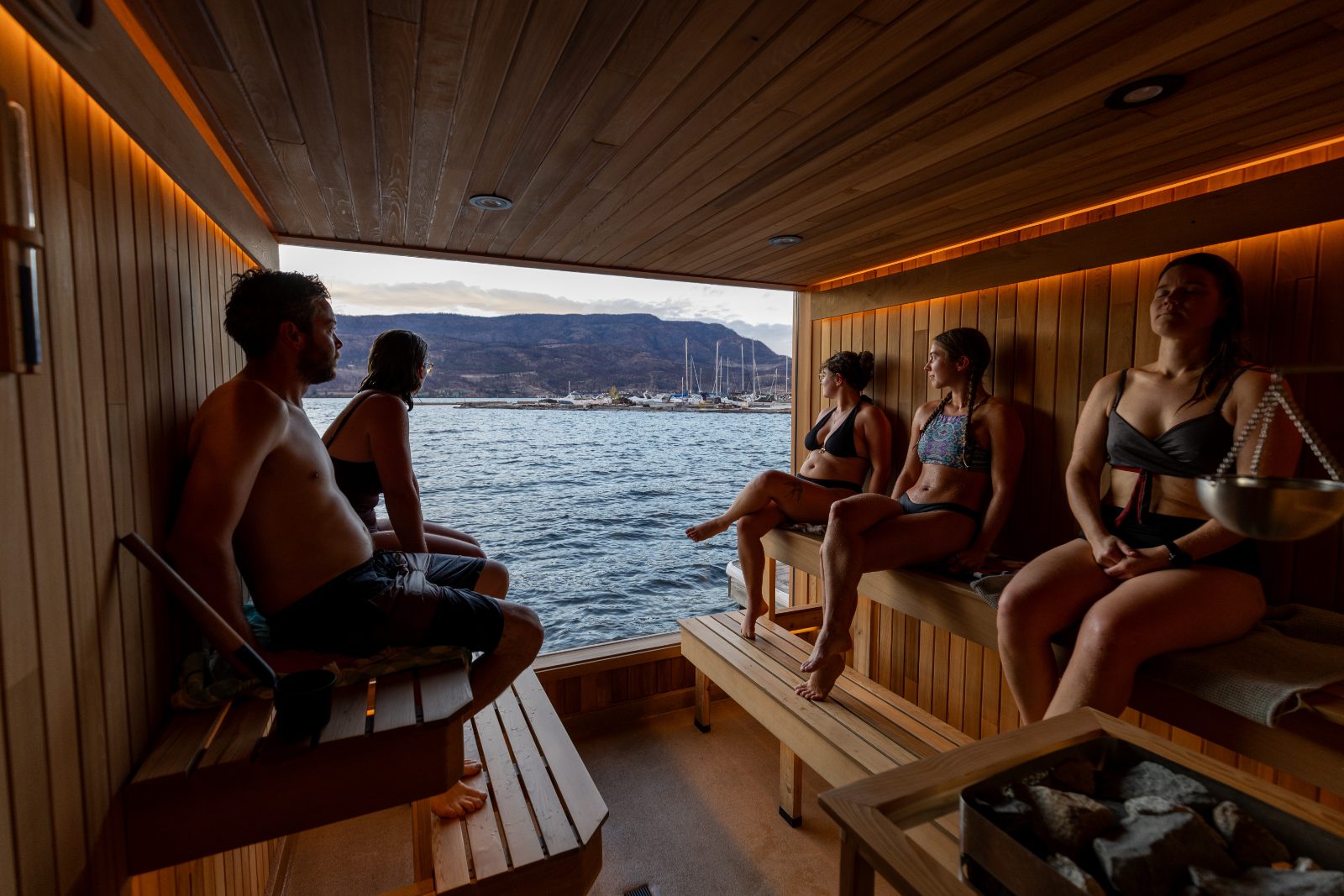 Löyly Floating Sauna- Yes it is really floating. photo 4